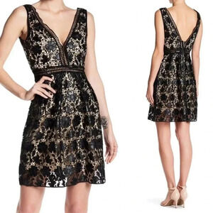 Romeo + Juliet Couture Lace Dress Black Sz Small